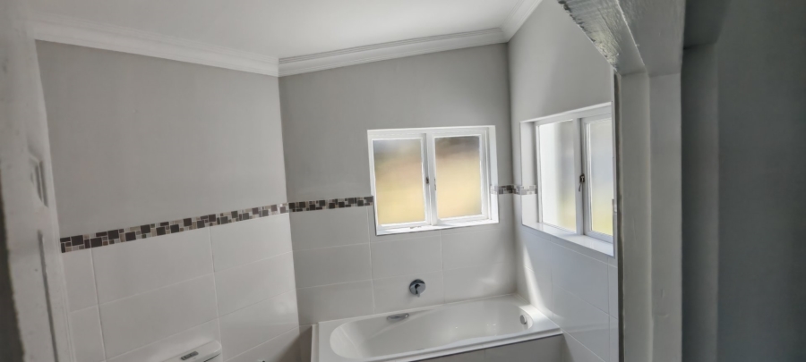 4 Bedroom Property for Sale in Old Place Western Cape